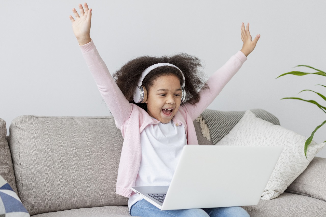 English and Social Science courses in Scratch and Python